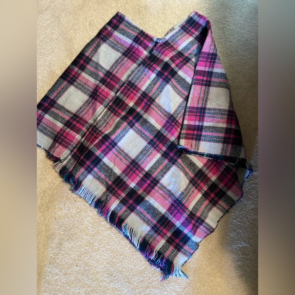 Evereve plaid reversible poncho